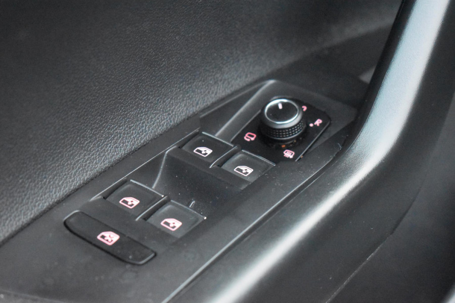 Volkswagen Polo 2.0 TSI GTI Virtual Stoelvw ACC DCC LED