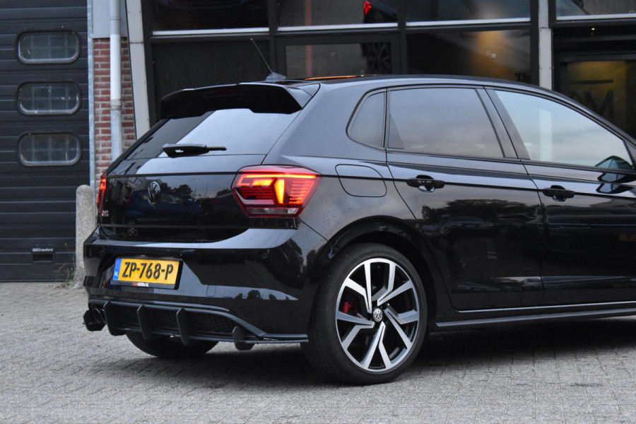 Volkswagen Polo 2.0 TSI GTI Virtual Stoelvw ACC DCC LED