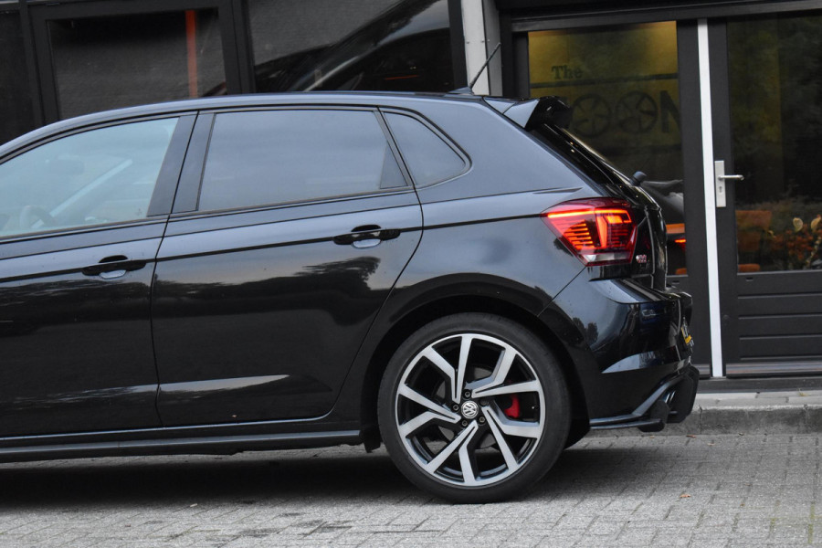 Volkswagen Polo 2.0 TSI GTI Virtual Stoelvw ACC DCC LED