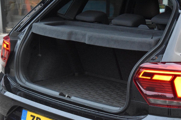 Volkswagen Polo 2.0 TSI GTI Virtual Stoelvw ACC DCC LED