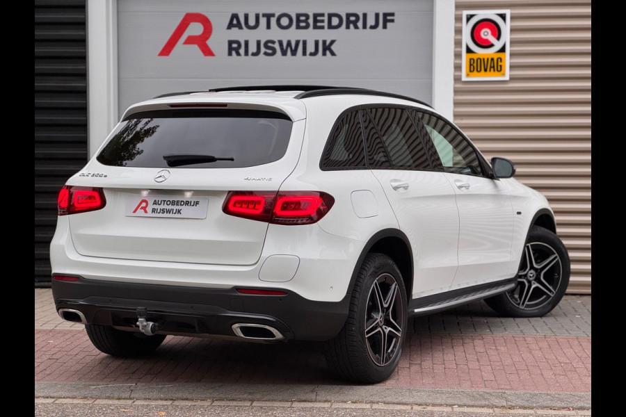 Mercedes-Benz GLC 300e 4MATIC AMG Pano/Camera/Dodehoek/Virtual Mercedes-Benz GLC 300e 4MATIC AMG Pano/Camera/Dodehoek/Virtual