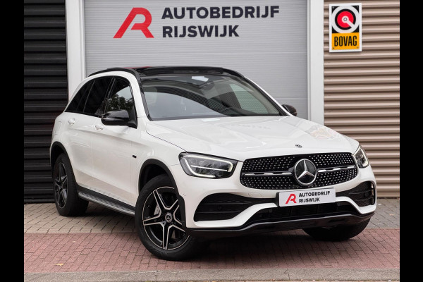 Mercedes-Benz GLC 300e 4MATIC AMG Pano/Camera/Dodehoek/Virtual Mercedes-Benz GLC 300e 4MATIC AMG Pano/Camera/Dodehoek/Virtual