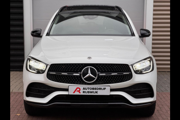 Mercedes-Benz GLC 300e 4MATIC AMG Pano/Camera/Dodehoek/Virtual Mercedes-Benz GLC 300e 4MATIC AMG Pano/Camera/Dodehoek/Virtual