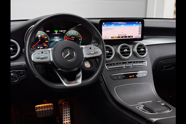 Mercedes-Benz GLC 300e 4MATIC AMG Pano/Camera/Dodehoek/Virtual Mercedes-Benz GLC 300e 4MATIC AMG Pano/Camera/Dodehoek/Virtual