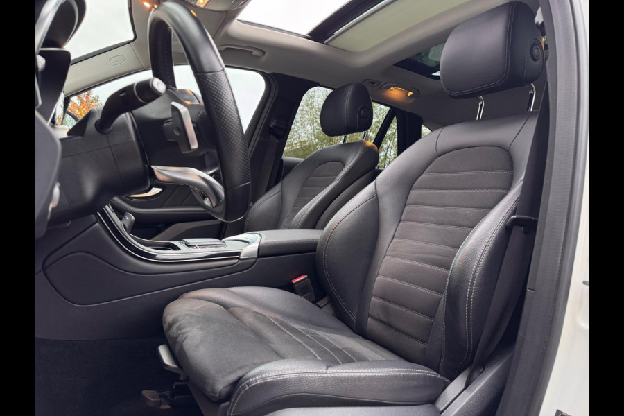 Mercedes-Benz GLC 300e 4MATIC AMG Pano/Camera/Dodehoek/Virtual Mercedes-Benz GLC 300e 4MATIC AMG Pano/Camera/Dodehoek/Virtual