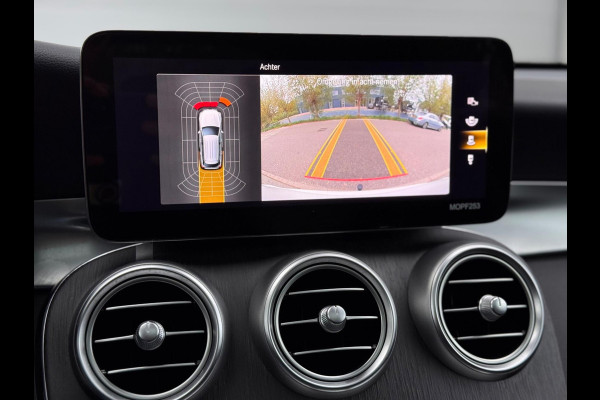 Mercedes-Benz GLC 300e 4MATIC AMG Pano/Camera/Dodehoek/Virtual Mercedes-Benz GLC 300e 4MATIC AMG Pano/Camera/Dodehoek/Virtual