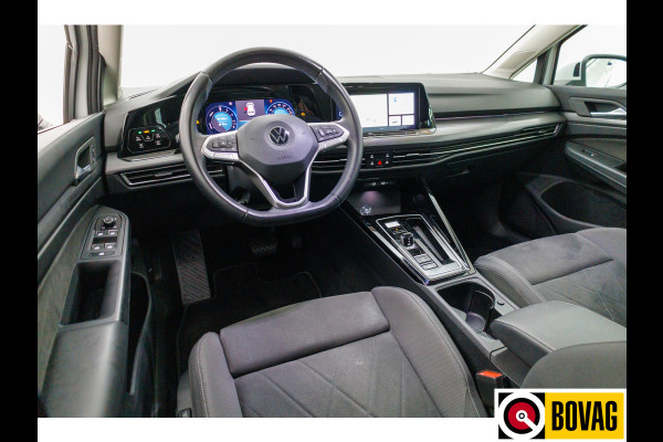 Volkswagen Golf 1.4 eHybrid 204 PK | Camera | Elec. Ergo best. stoel met geheugen en massage | Adap.Cruise, Travelassist, Navigatie, App. connect, IQ Led