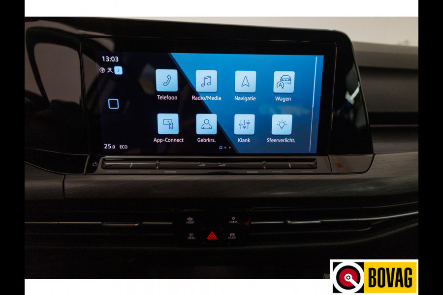 Volkswagen Golf 1.4 eHybrid 204 PK | Camera | Elec. Ergo best. stoel met geheugen en massage | Adap.Cruise, Travelassist, Navigatie, App. connect, IQ Led