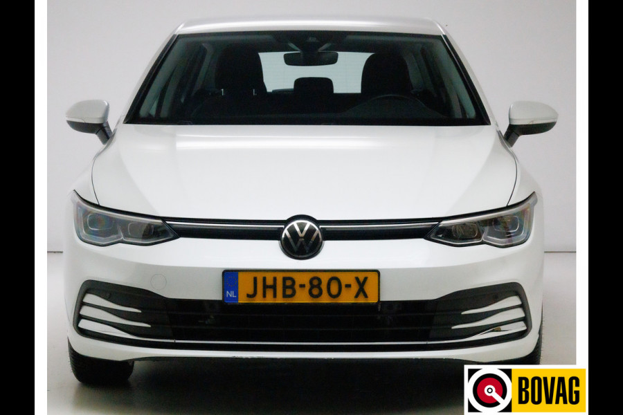 Volkswagen Golf 1.4 eHybrid 204 PK | Camera | Elec. Ergo best. stoel met geheugen en massage | Adap.Cruise, Travelassist, Navigatie, App. connect, IQ Led