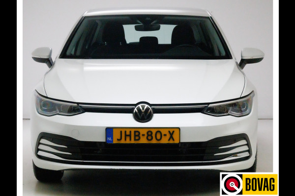 Volkswagen Golf 1.4 eHybrid 204 PK | Camera | Elec. Ergo best. stoel met geheugen en massage | Adap.Cruise, Travelassist, Navigatie, App. connect, IQ Led