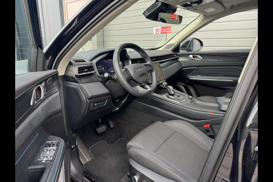 Lynk & Co 01 1.5 Bomvol Black Edition 261PK 360°Camera Lynk & Co 01 1.5 Bomvol Black Edition 261PK 360°Camera