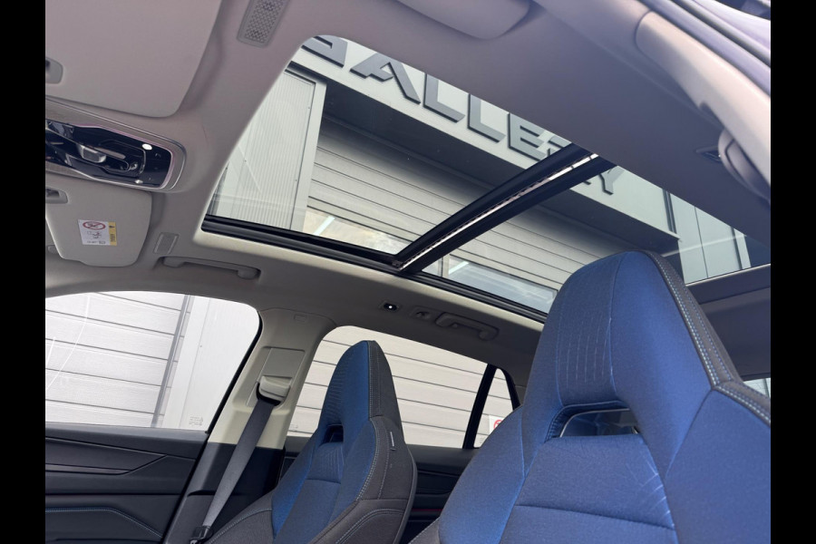 Lynk & Co 01 1.5 Bomvol Black Edition 261PK 360°Camera Lynk & Co 01 1.5 Bomvol Black Edition 261PK 360°Camera