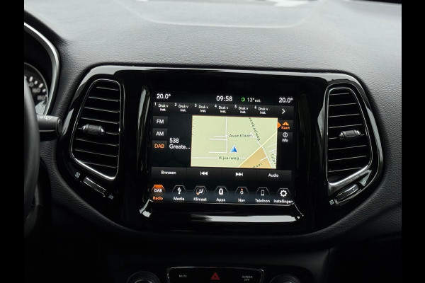 Jeep Compass 1.4 MultiAir Limited, parelmoer wit, achteruitrijcamera, trekhaak, leder, vele opties,NL auto met nap Jeep Compass 1.4 MultiAir Limited, parelmoer wit, achteruitrijcamera, trekhaak, leder, vele opties,NL auto met nap