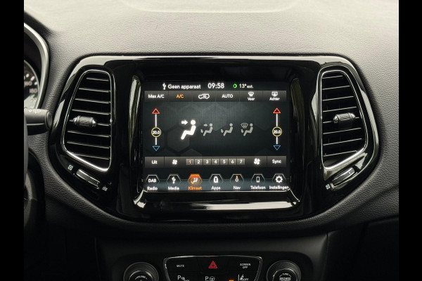 Jeep Compass 1.4 MultiAir Limited, parelmoer wit, achteruitrijcamera, trekhaak, leder, vele opties,NL auto met nap Jeep Compass 1.4 MultiAir Limited, parelmoer wit, achteruitrijcamera, trekhaak, leder, vele opties,NL auto met nap