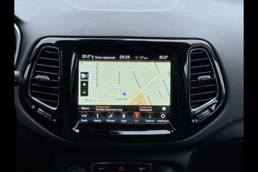 Jeep Compass 1.4 MultiAir Limited, parelmoer wit, achteruitrijcamera, trekhaak, leder, vele opties,NL auto met nap Jeep Compass 1.4 MultiAir Limited, parelmoer wit, achteruitrijcamera, trekhaak, leder, vele opties,NL auto met nap