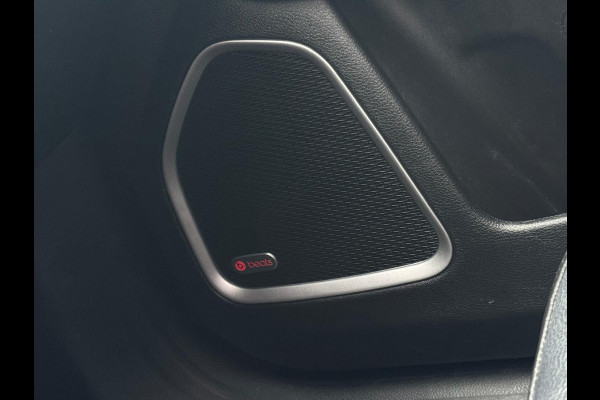 Jeep Compass 1.4 MultiAir Limited, parelmoer wit, achteruitrijcamera, trekhaak, leder, vele opties,NL auto met nap Jeep Compass 1.4 MultiAir Limited, parelmoer wit, achteruitrijcamera, trekhaak, leder, vele opties,NL auto met nap