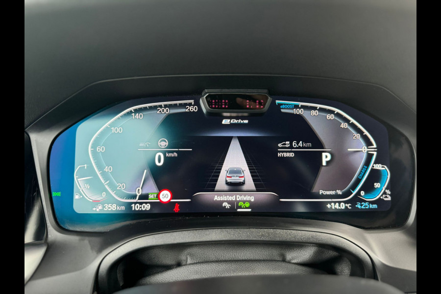 BMW 3-serie 330e M Sport HD/Adaptive/trekhaak/laser/Memory