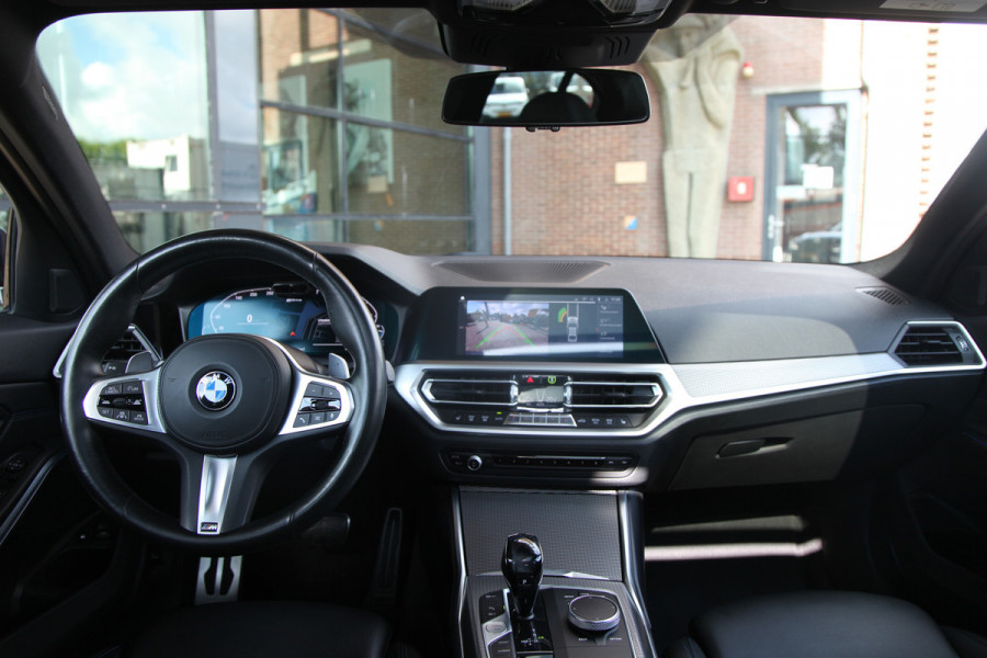 BMW 3-serie 330e M Sport HD/Adaptive/trekhaak/laser/Memory