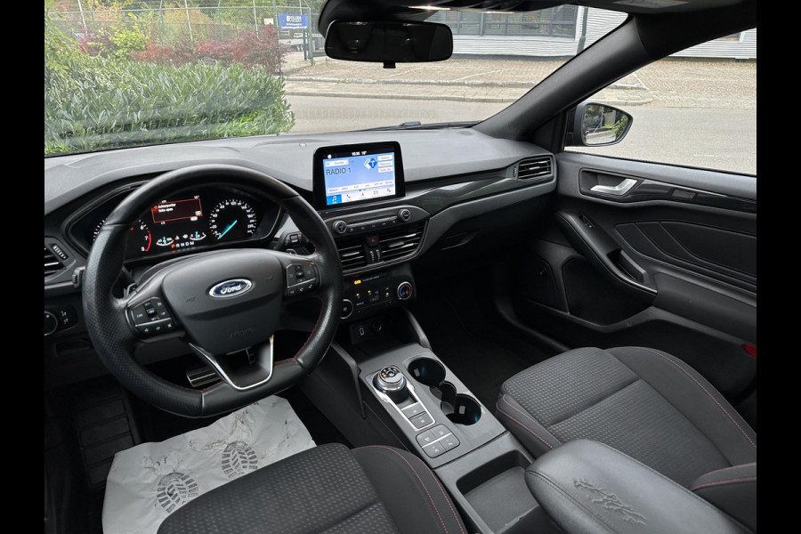 Ford Focus 1.5 EcoBoost ST Line Business Ford Focus 1.5 EcoBoost ST Line Business