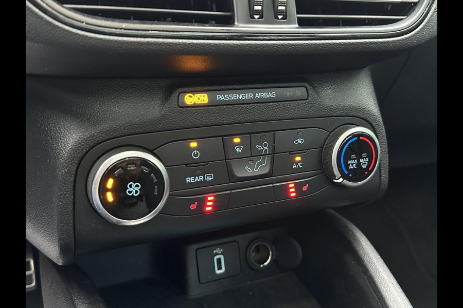 Ford Focus 1.5 EcoBoost ST Line Business Ford Focus 1.5 EcoBoost ST Line Business