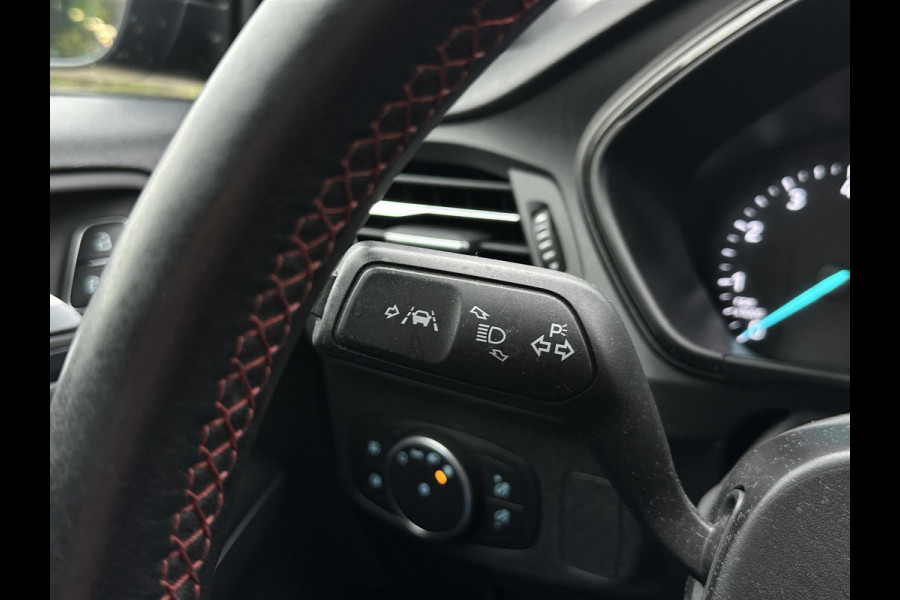 Ford Focus 1.5 EcoBoost ST Line Business Ford Focus 1.5 EcoBoost ST Line Business