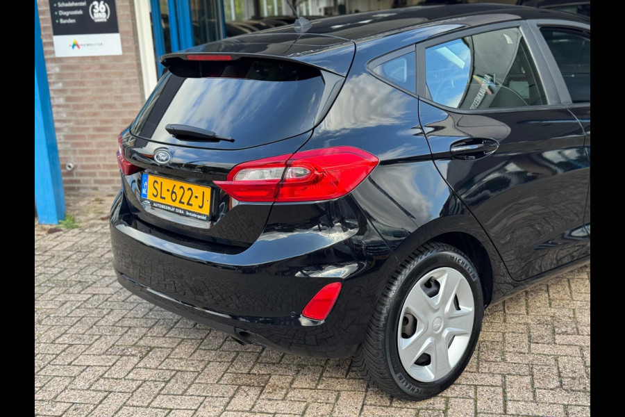 Ford Fiesta 1.1 Trend 2018 ZWART NAVI CLIMA NAP 1e Eig! Ford Fiesta 1.1 Trend 2018 ZWART NAVI CLIMA NAP 1e Eig!