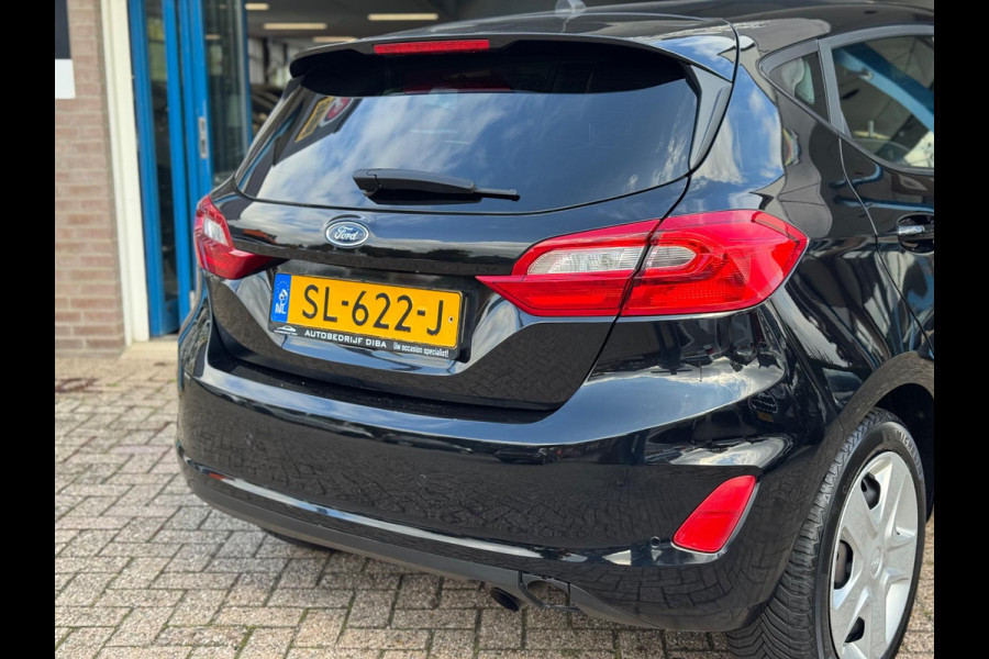 Ford Fiesta 1.1 Trend 2018 ZWART NAVI CLIMA NAP 1e Eig! Ford Fiesta 1.1 Trend 2018 ZWART NAVI CLIMA NAP 1e Eig!