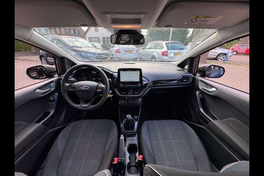 Ford Fiesta 1.1 Trend 2018 ZWART NAVI CLIMA NAP 1e Eig! Ford Fiesta 1.1 Trend 2018 ZWART NAVI CLIMA NAP 1e Eig!