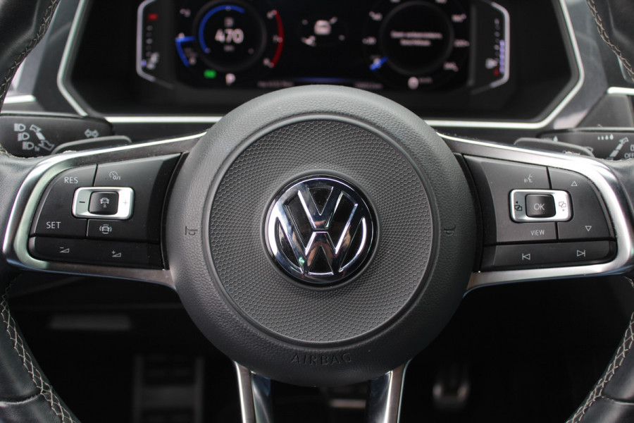 Volkswagen Tiguan 1.5 TSI ACT Highline Business 3x R-Line / CarPlay / Keyless / Dodehoek / 19'' / Navigatie / Stoelverwarming / DAB / ACC Volkswagen Tiguan 1.5 TSI ACT Highline Business 3x R-Line / CarPlay / Keyless / Dodehoek / 19'' / Navigatie / Stoelverwarming / DAB / ACC