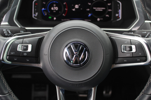 Volkswagen Tiguan 1.5 TSI ACT Highline Business 3x R-Line / CarPlay / Keyless / Dodehoek / 19'' / Navigatie / Stoelverwarming / DAB / ACC Volkswagen Tiguan 1.5 TSI ACT Highline Business 3x R-Line / CarPlay / Keyless / Dodehoek / 19'' / Navigatie / Stoelverwarming / DAB / ACC