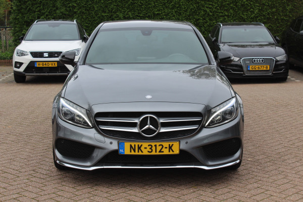 Mercedes-Benz C-Klasse 180 AMG Sport Edition / Leder / Navigatie / Parkeerhulp / 18'' / Bluetooth / Cruise Control Mercedes-Benz C-Klasse 180 AMG Sport Edition / Leder / Navigatie / Parkeerhulp / 18'' / Bluetooth / Cruise Control