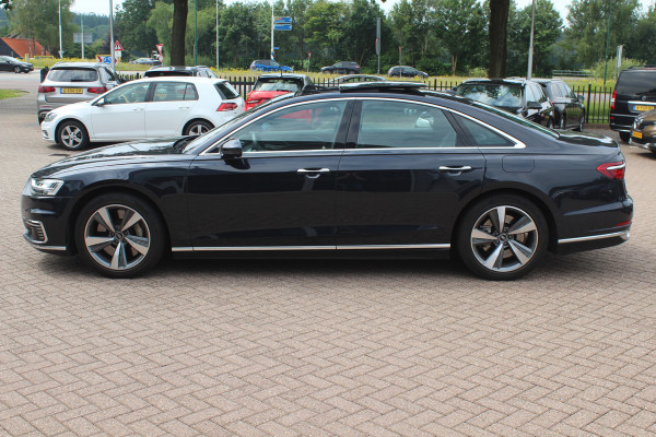 Audi A8 60 TFSI e quattro Pro Line Plus 476pk NL Auto! / Panoramadak / 360Camera / Head-up / B&O / Luxe Leder / Softclose / Keyless / Luchtvering / Stoelmassage / Stoelventilatie