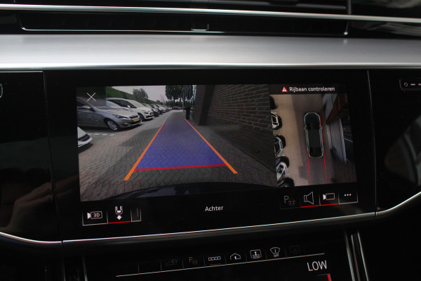 Audi A8 60 TFSI e quattro Pro Line Plus 476pk NL Auto! / Panoramadak / 360Camera / Head-up / B&O / Luxe Leder / Softclose / Keyless / Luchtvering / Stoelmassage / Stoelventilatie