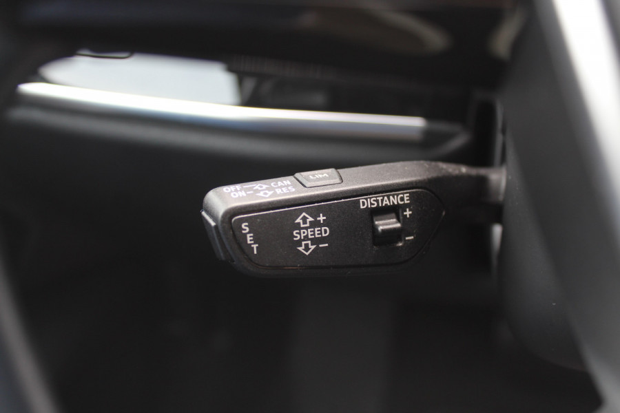 Audi A8 60 TFSI e quattro Pro Line Plus 476pk NL Auto! / Panoramadak / 360Camera / Head-up / B&O / Luxe Leder / Softclose / Keyless / Luchtvering / Stoelmassage / Stoelventilatie