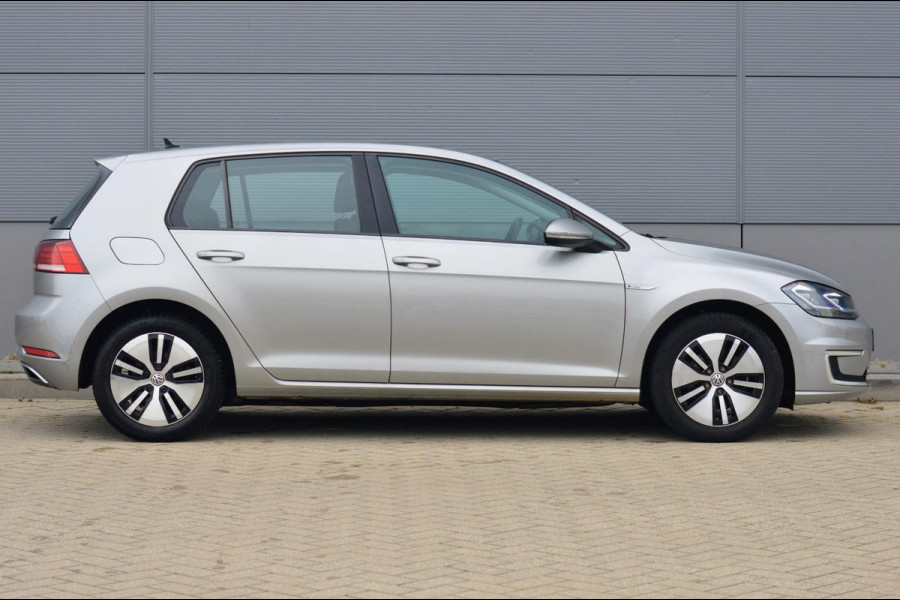 Volkswagen e-Golf E-Golf Volkswagen e-Golf E-Golf