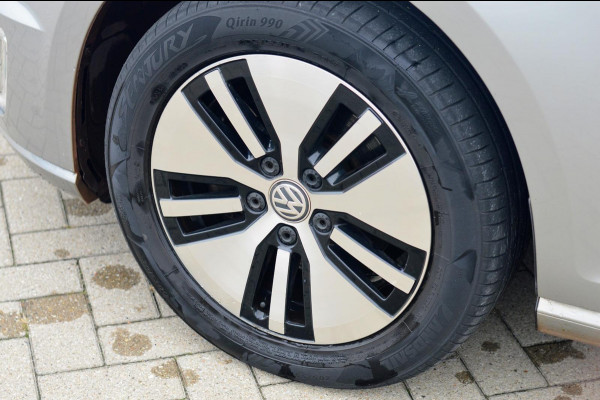 Volkswagen e-Golf E-Golf Volkswagen e-Golf E-Golf