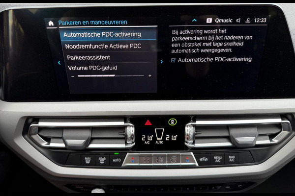 BMW 3 Serie Touring 330e Camera. M-stuur, Tr.haak, Carplay, DAB