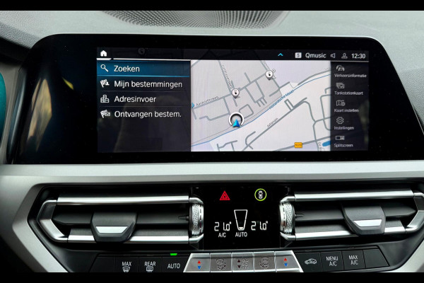 BMW 3 Serie Touring 330e Camera. M-stuur, Tr.haak, Carplay, DAB
