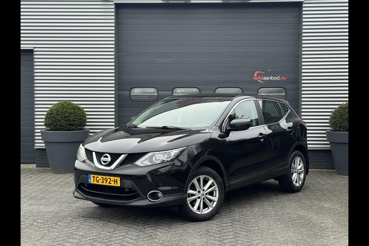 Nissan QASHQAI 1.2 N-Connecta | Navigatie | Camera | DAB | Lichtmetalen Velgen | Trekhaak | Nissan QASHQAI 1.2 N-Connecta | Navigatie | Camera | DAB | Lichtmetalen Velgen | Trekhaak |