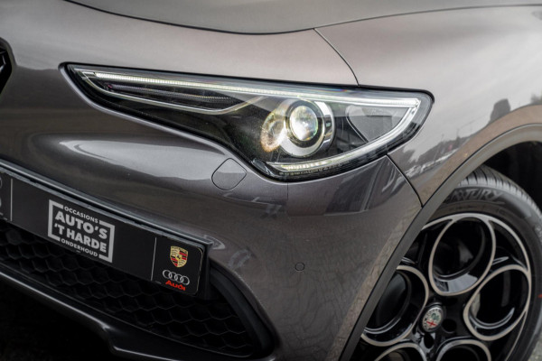 Alfa Romeo Stelvio 2.0 T AWD Q4 200 PK Aut. 1e Eig Xenon Leder Black Optic Stoelverwarming Camera 20''