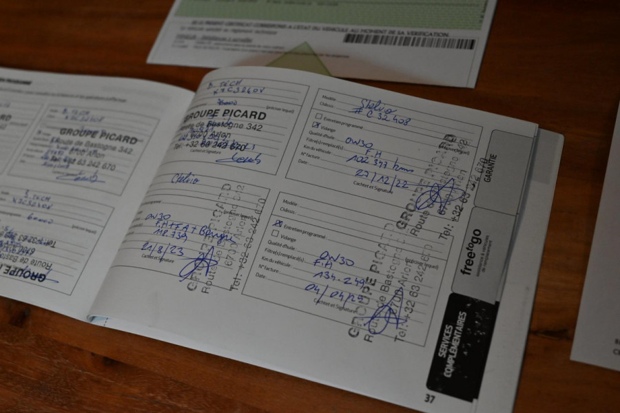 Alfa Romeo Stelvio 2.0 T AWD Q4 200 PK Aut. 1e Eig Xenon Leder Black Optic Stoelverwarming Camera 20''