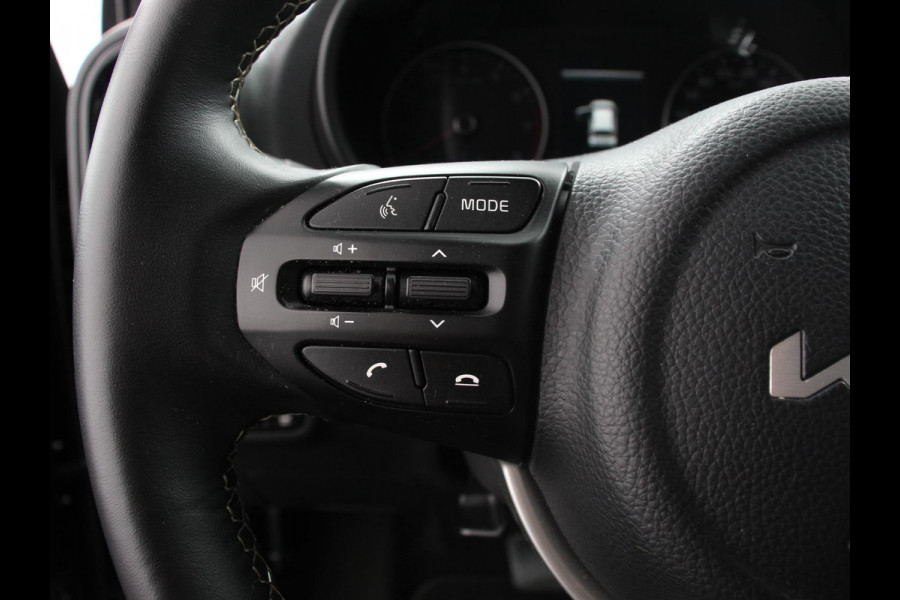 Kia Picanto 1.0 DPi Automaat DynamicLine | Navigatie | Apple Carplay/Android Auto | Airco | Camera | DAB | Lichtmetalen velgen | Bluetooth