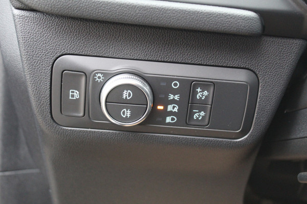 Ford Kuga 2.5 PHEV ST-Line , 225pk , 1500kg Trekgewicht Climate control , winterpack , Trekhaak , Camera Ford Kuga 2.5 PHEV ST-Line , 225pk , 1500kg Trekgewicht Climate control , winterpack , Trekhaak , Camera