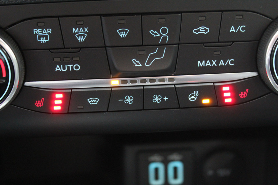 Ford Kuga 2.5 PHEV ST-Line , 225pk , 1500kg Trekgewicht Climate control , winterpack , Trekhaak , Camera Ford Kuga 2.5 PHEV ST-Line , 225pk , 1500kg Trekgewicht Climate control , winterpack , Trekhaak , Camera