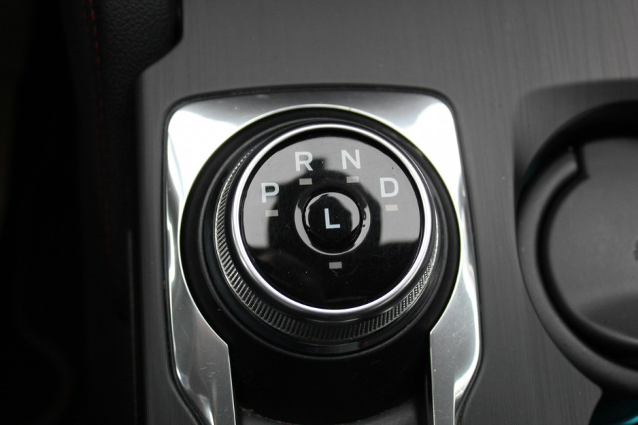 Ford Kuga 2.5 PHEV ST-Line , 225pk , 1500kg Trekgewicht Climate control , winterpack , Trekhaak , Camera Ford Kuga 2.5 PHEV ST-Line , 225pk , 1500kg Trekgewicht Climate control , winterpack , Trekhaak , Camera