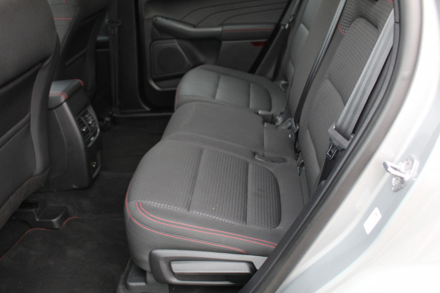 Ford Kuga 2.5 PHEV ST-Line , 225pk , 1500kg Trekgewicht Climate control , winterpack , Trekhaak , Camera Ford Kuga 2.5 PHEV ST-Line , 225pk , 1500kg Trekgewicht Climate control , winterpack , Trekhaak , Camera