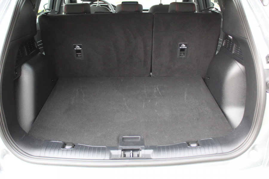 Ford Kuga 2.5 PHEV ST-Line , 225pk , 1500kg Trekgewicht Climate control , winterpack , Trekhaak , Camera Ford Kuga 2.5 PHEV ST-Line , 225pk , 1500kg Trekgewicht Climate control , winterpack , Trekhaak , Camera