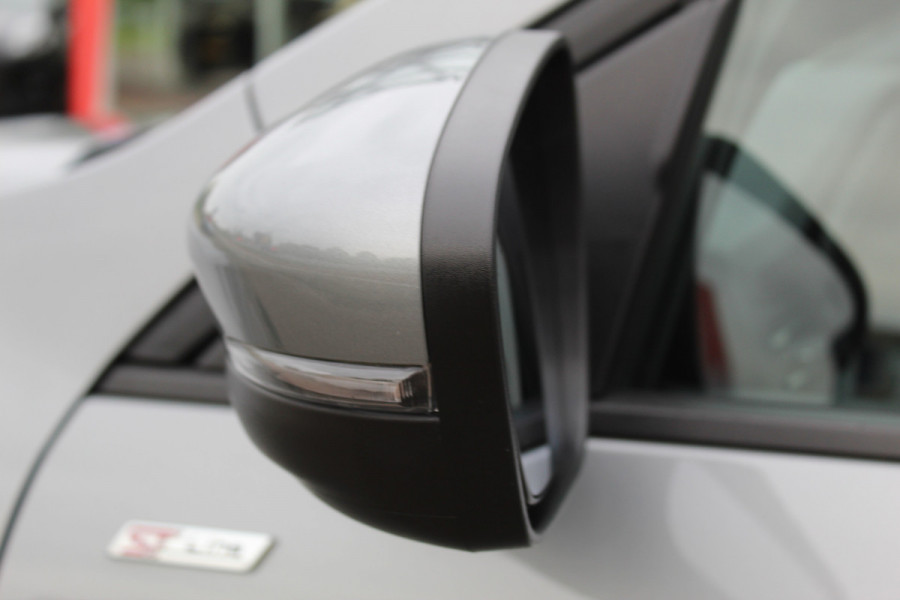 Ford Kuga 2.5 PHEV ST-Line , 225pk , 1500kg Trekgewicht Climate control , winterpack , Trekhaak , Camera Ford Kuga 2.5 PHEV ST-Line , 225pk , 1500kg Trekgewicht Climate control , winterpack , Trekhaak , Camera