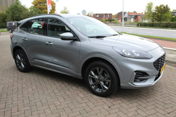 Ford Kuga 2.5 PHEV ST-Line , 225pk , 1500kg Trekgewicht Climate control , winterpack , Trekhaak , Camera Ford Kuga 2.5 PHEV ST-Line , 225pk , 1500kg Trekgewicht Climate control , winterpack , Trekhaak , Camera