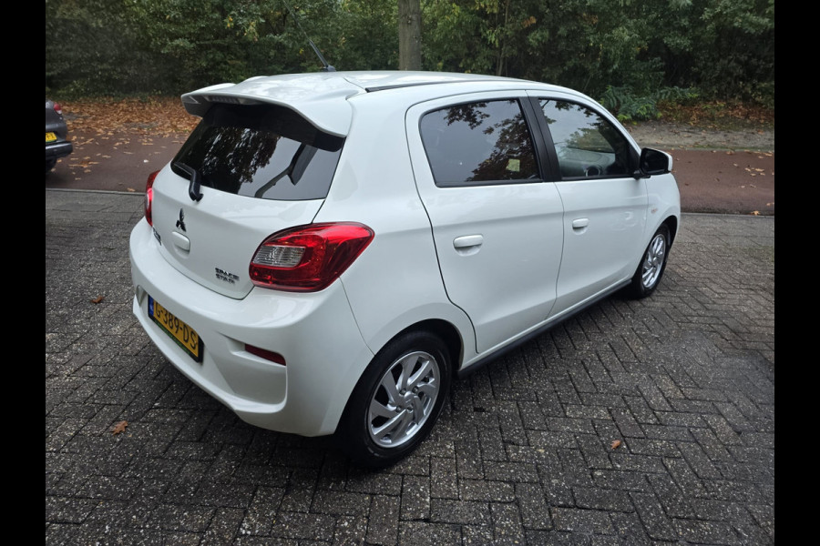 Mitsubishi Space Star 1.0 Active | 2E EIGENAAR | AIRCO | NAVI | LMV | NW APK | Mitsubishi Space Star 1.0 Active | 2E EIGENAAR | AIRCO | NAVI | LMV | NW APK |